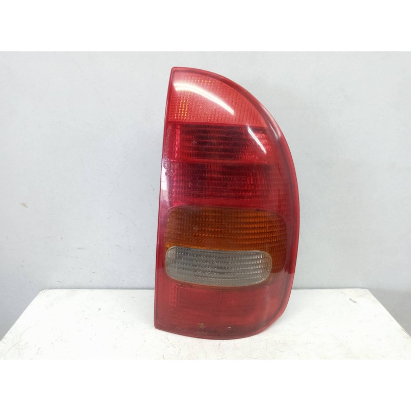 Recambio de piloto trasero derecho para opel corsa b swing referencia OEM IAM Recambio de piloto trasero derecho para opel corsa b swing referencia OEM IAM