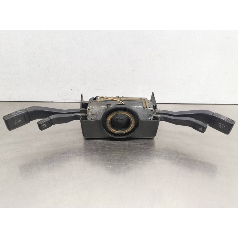 Recambio de com 2000 para audi 80 (82/83/84) gte referencia OEM IAM Recambio de com 2000 para audi 80 (82/83/84) gte referencia OEM IAM