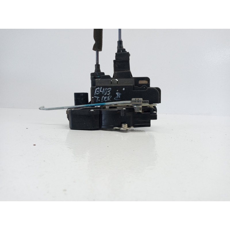Recambio de cerradura puerta trasera derecha para chevrolet captiva 2.0 vcdi lt referencia OEM IAM Recambio de cerradura puerta trasera derecha para chevrolet captiva 2.0 vcdi lt referencia OEM IAM
