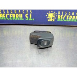 Recambio de mando elevalunas delantero derecho para renault megane i classic (la0) 1.9 d europa referencia OEM IAM   