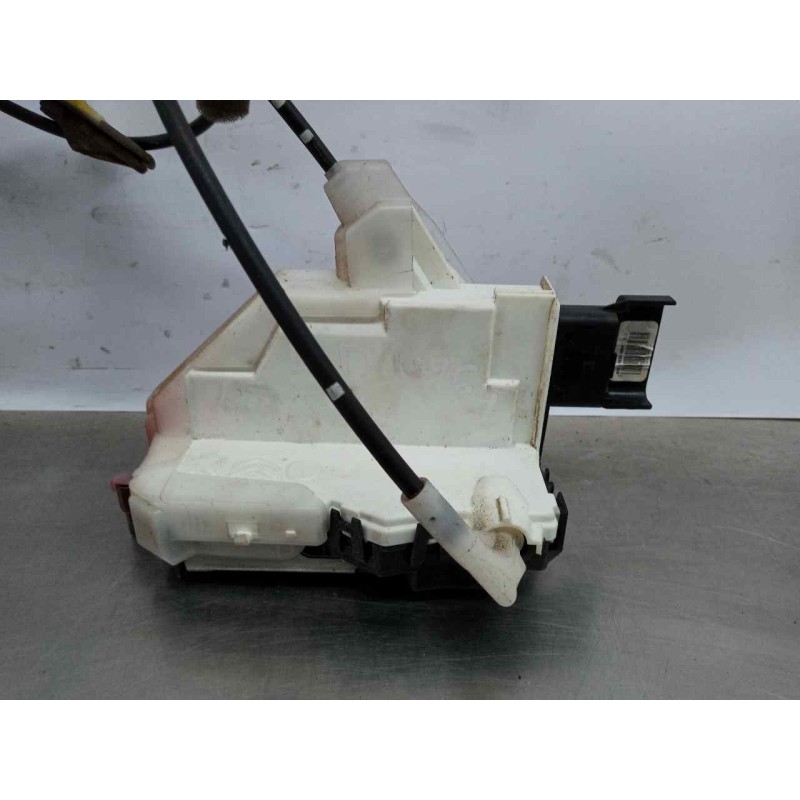 Recambio de cerradura puerta delantera derecha para citroen ds3 base referencia OEM IAM Recambio de cerradura puerta delantera derecha para citroen ds3 base referencia OEM IAM