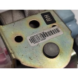 Recambio de cinturon seguridad delantero derecho para kia carnival ii 2.9 cdri ex referencia OEM IAM 0K53H57731GE  