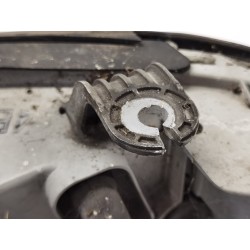 Recambio de faro derecho para kia carnival ii 2.9 cdri ex referencia OEM IAM   