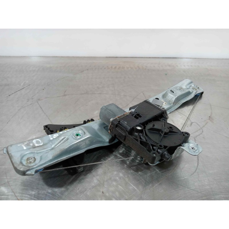 Recambio de elevalunas trasero derecho para opel insignia berlina excellence referencia OEM IAM Recambio de elevalunas trasero derecho para opel insignia berlina excellence referencia OEM IAM