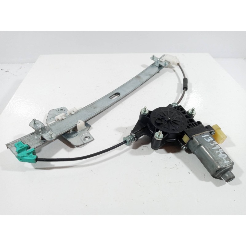 Recambio de elevalunas delantero izquierdo para kia rio 1.5 crdi active referencia OEM IAM Recambio de elevalunas delantero izquierdo para kia rio 1.5 crdi active referencia OEM IAM
