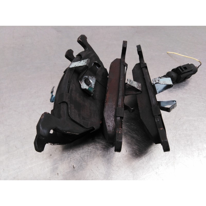 Recambio de pastillas de freno delanteras para volkswagen polo (9n1) highline referencia OEM IAM Recambio de pastillas de freno delanteras para volkswagen polo (9n1) highline referencia OEM IAM