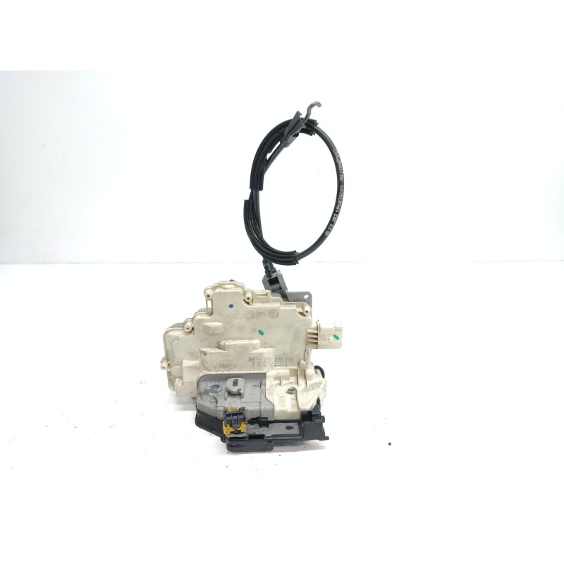 Recambio de cerradura puerta trasera derecha para seat leon (1p1) comfort limited referencia OEM IAM Recambio de cerradura puerta trasera derecha para seat leon (1p1) comfort limited referencia OEM IAM