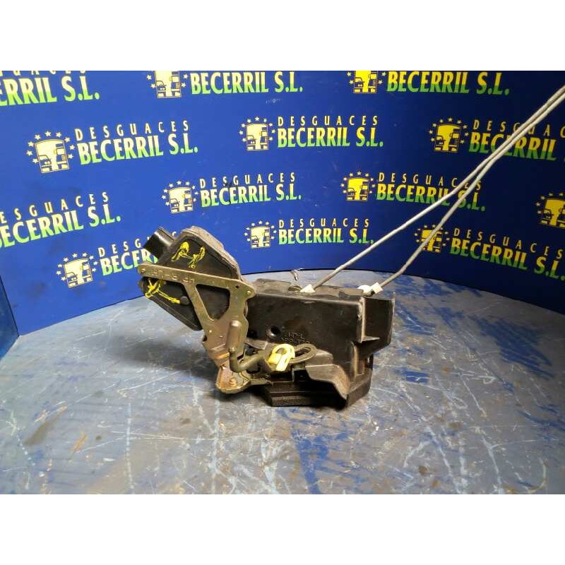 Recambio de cerradura puerta trasera izquierda para hyundai terracan (hp) referencia OEM IAM Recambio de cerradura puerta trasera izquierda para hyundai terracan (hp) referencia OEM IAM