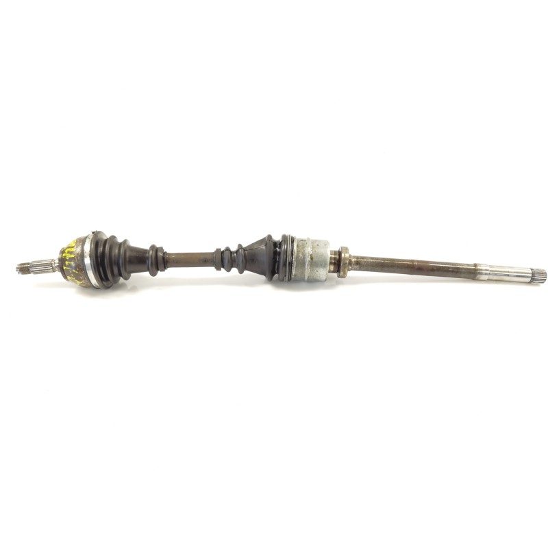 Recambio de transmision delantera derecha para peugeot 205 berlina 1.1 mito referencia OEM IAM Recambio de transmision delantera derecha para peugeot 205 berlina 1.1 mito referencia OEM IAM
