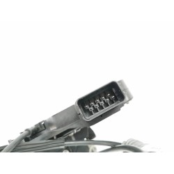 Recambio de cerradura puerta delantera derecha para volvo c30 2.0 d summum referencia OEM IAM 30799303  