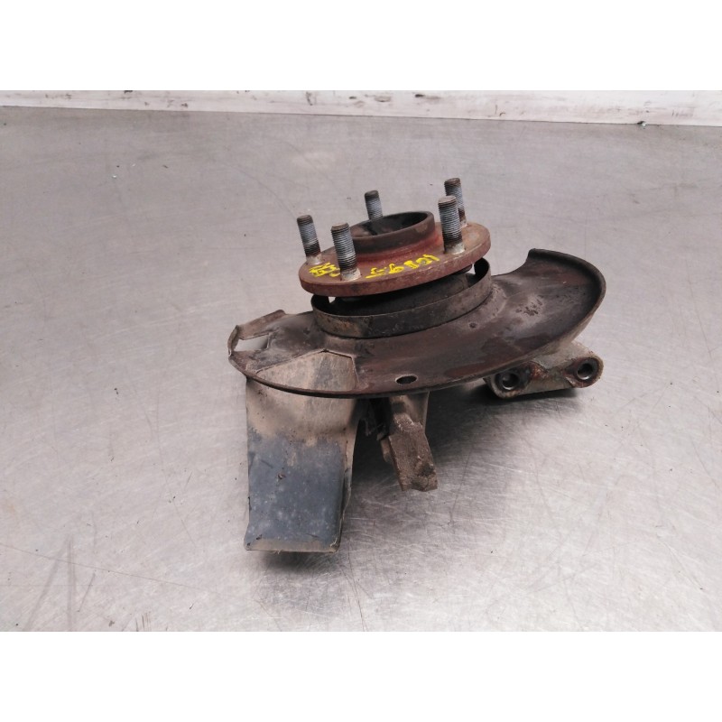 Recambio de mangueta delantera derecha para nissan serena (c23m) 2.3 lx diesel referencia OEM IAM Recambio de mangueta delantera derecha para nissan serena (c23m) 2.3 lx diesel referencia OEM IAM