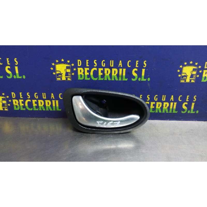 Recambio de maneta interior trasera izquierda para nissan primera berlina (p12) acenta referencia OEM IAM Recambio de maneta interior trasera izquierda para nissan primera berlina (p12) acenta referencia OEM IAM