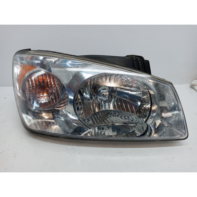 Recambio de faro derecho para kia cerato 2.0 ex crdi berlina (4-ptas.) referencia OEM IAM Recambio de faro derecho para kia cerato 2.0 ex crdi berlina (4-ptas.) referencia OEM IAM
