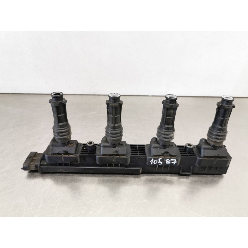 Recambio de bobina encendido para opel corsa c club referencia OEM IAM 0221503015  
