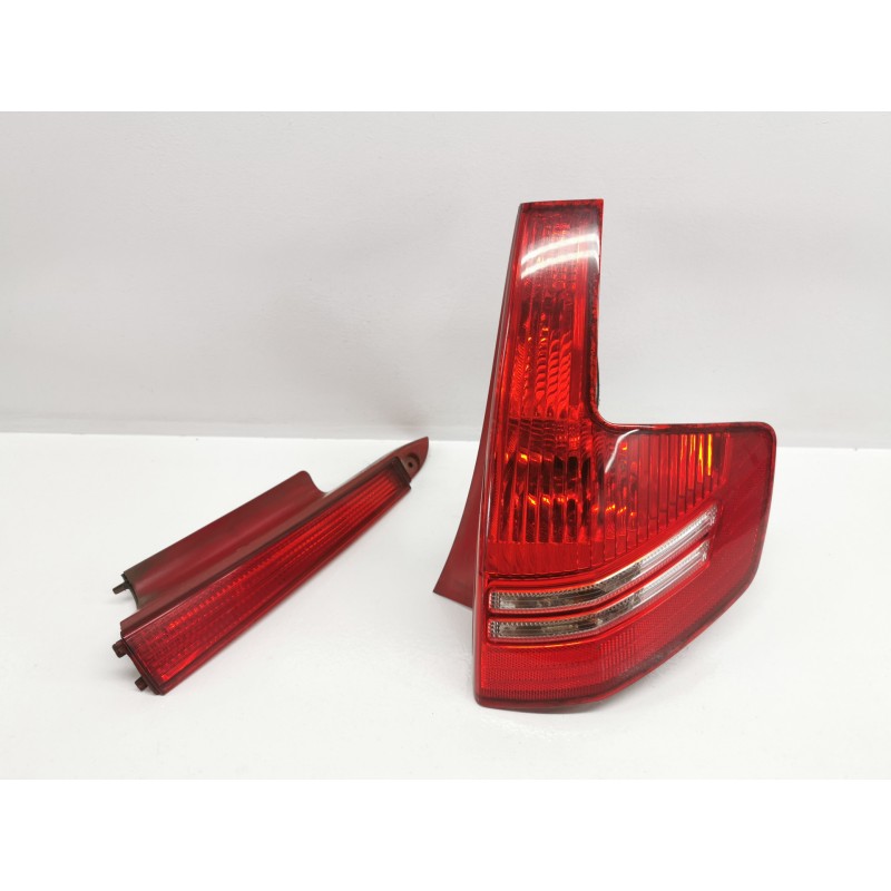 Recambio de piloto trasero derecho para citroen c4 berlina sx referencia OEM IAM Recambio de piloto trasero derecho para citroen c4 berlina sx referencia OEM IAM