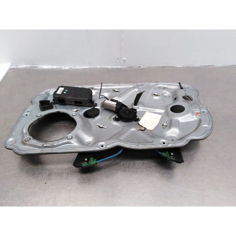 Recambio de elevalunas delantero derecho para fiat stilo (192) 1.9 jtd 80 actual (i+a) referencia OEM IAM 46784224 Recambio de elevalunas delantero derecho para fiat stilo (192) 1.9 jtd 80 actual (i+a) referencia OEM IAM 46784224