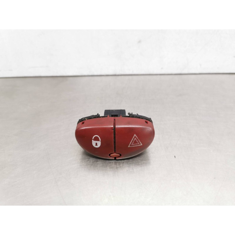 Recambio de warning para peugeot 307 (s1) xs referencia OEM IAM Recambio de warning para peugeot 307 (s1) xs referencia OEM IAM