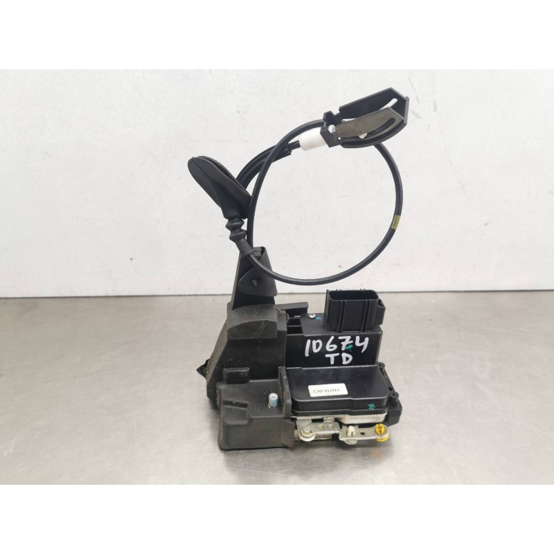 Recambio de cerradura puerta trasera derecha para ford fusion (cbk) elegance referencia OEM IAM Recambio de cerradura puerta trasera derecha para ford fusion (cbk) elegance referencia OEM IAM