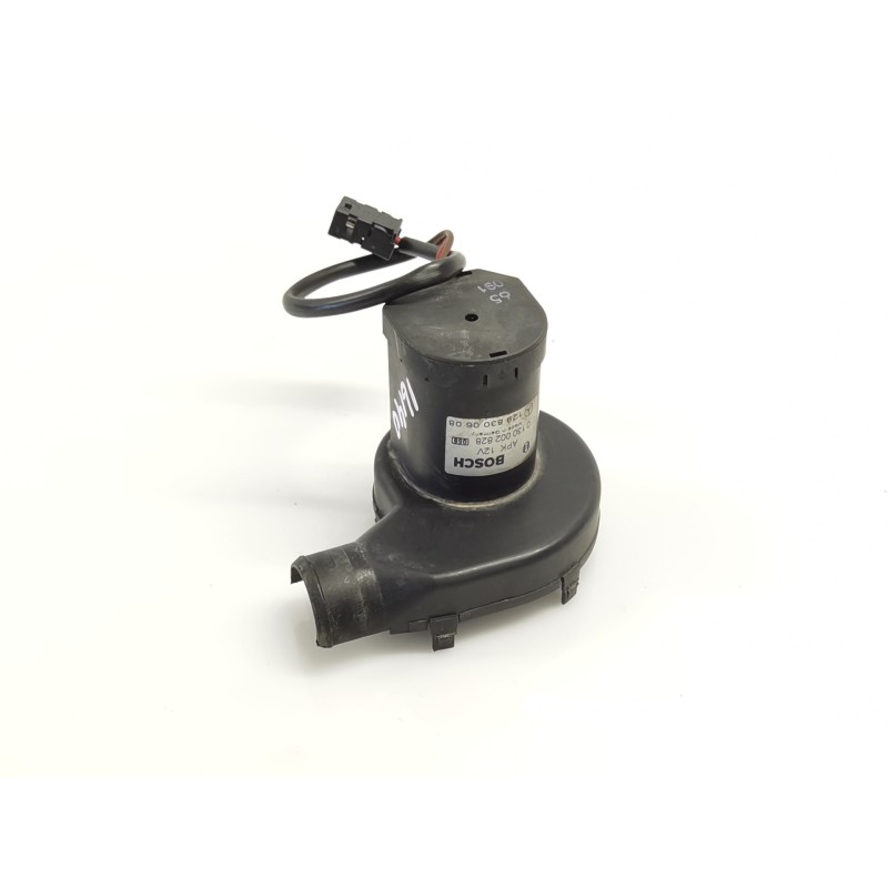 Recambio de motor calefaccion para ssangyong musso 2.3 tdi grand lux referencia OEM IAM 0130002828 1298300608 Recambio de motor calefaccion para ssangyong musso 2.3 tdi grand lux referencia OEM IAM 0130002828 1298300608