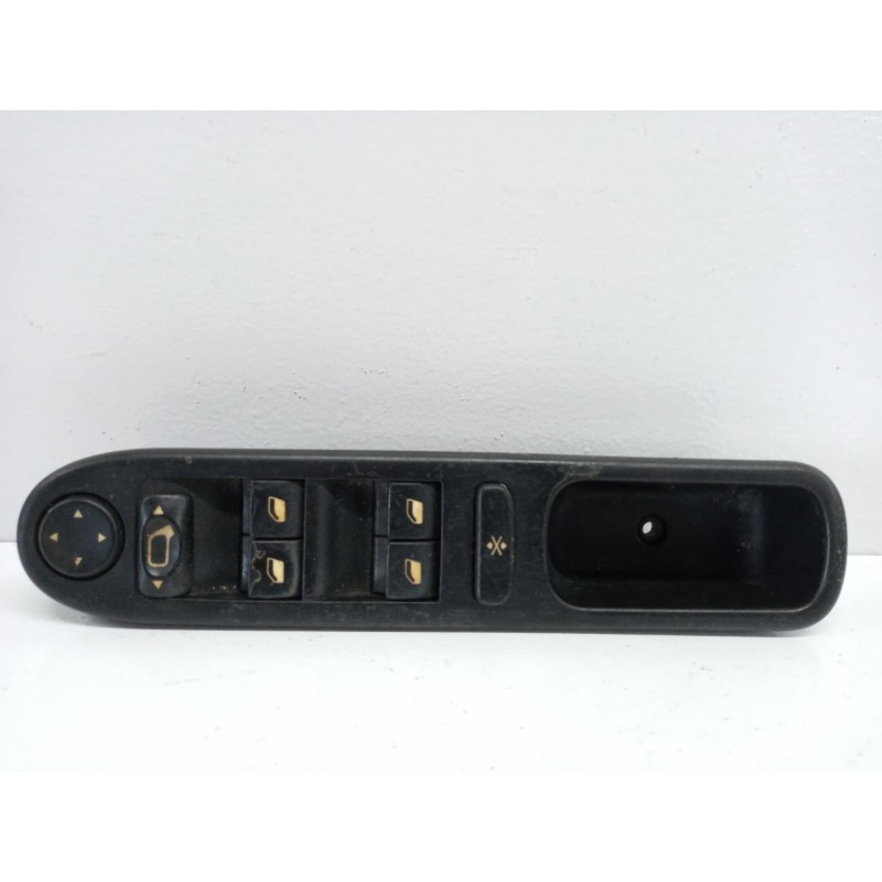 Recambio de mando elevalunas delantero izquierdo para peugeot 307 (s1) xt referencia OEM IAM 96351623XT Recambio de mando elevalunas delantero izquierdo para peugeot 307 (s1) xt referencia OEM IAM 96351623XT