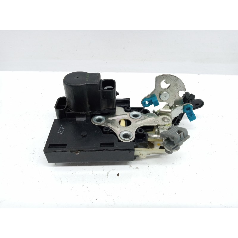 Recambio de cerradura puerta trasera derecha para chevrolet aveo ls referencia OEM IAM Recambio de cerradura puerta trasera derecha para chevrolet aveo ls referencia OEM IAM