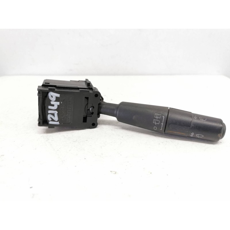 Recambio de mando limpia para peugeot 106 (s1) xs referencia OEM IAM 9612865177 Recambio de mando limpia para peugeot 106 (s1) xs referencia OEM IAM 9612865177