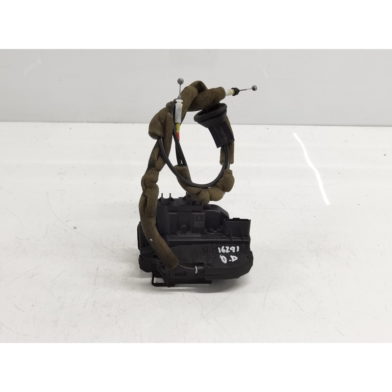 Recambio de cerradura puerta delantera derecha para renault koleos bose edition referencia OEM IAM Recambio de cerradura puerta delantera derecha para renault koleos bose edition referencia OEM IAM