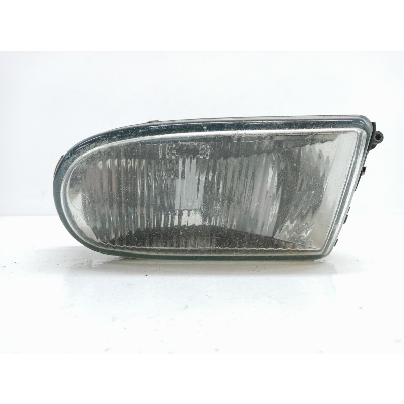 Recambio de faro antiniebla derecho para renault clio i phase iii 1.9 d rt referencia OEM IAM Recambio de faro antiniebla derecho para renault clio i phase iii 1.9 d rt referencia OEM IAM