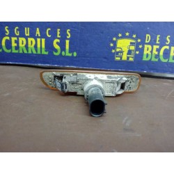 Recambio de piloto lateral derecho para bmw serie 3 berlina (e46) 320d referencia OEM IAM   