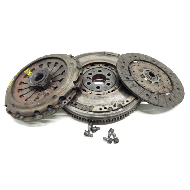 Recambio de kit de embrague para alfa romeo 147 (190) 1.9 jtd 16v distinctive referencia OEM IAM LC03LT015A 235836016 Recambio de kit de embrague para alfa romeo 147 (190) 1.9 jtd 16v distinctive referencia OEM IAM LC03LT015A 235836016