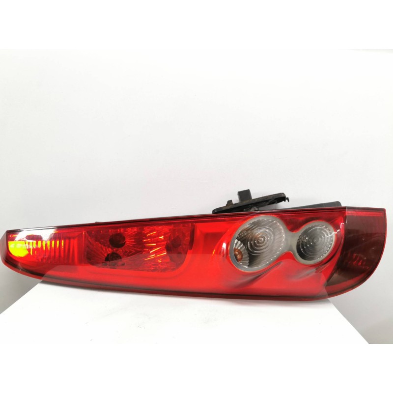 Recambio de piloto trasero izquierdo para ford fiesta (cbk) ambiente referencia OEM IAM Recambio de piloto trasero izquierdo para ford fiesta (cbk) ambiente referencia OEM IAM
