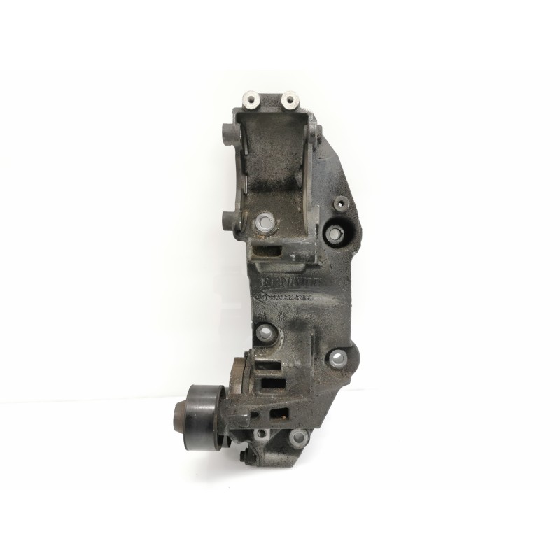 Recambio de soporte alternador para renault koleos bose edition referencia OEM IAM 8200527320C  