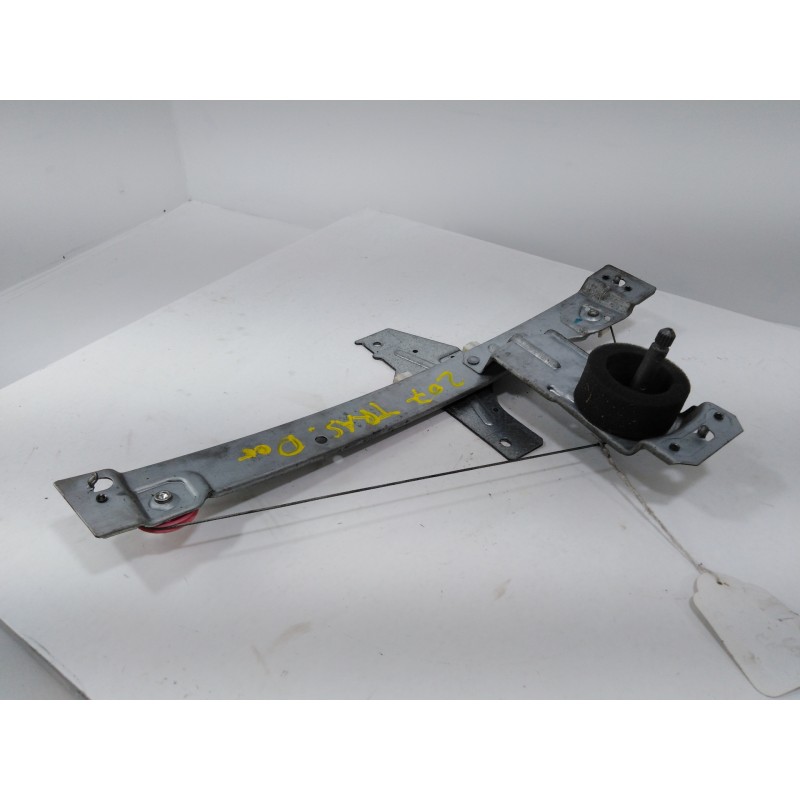 Recambio de elevalunas trasero derecho para peugeot 207 urban referencia OEM IAM Recambio de elevalunas trasero derecho para peugeot 207 urban referencia OEM IAM