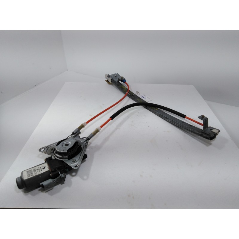 Recambio de elevalunas delantero izquierdo para peugeot 106 (s2) xn referencia OEM IAM 400671T4 Recambio de elevalunas delantero izquierdo para peugeot 106 (s2) xn referencia OEM IAM 400671T4