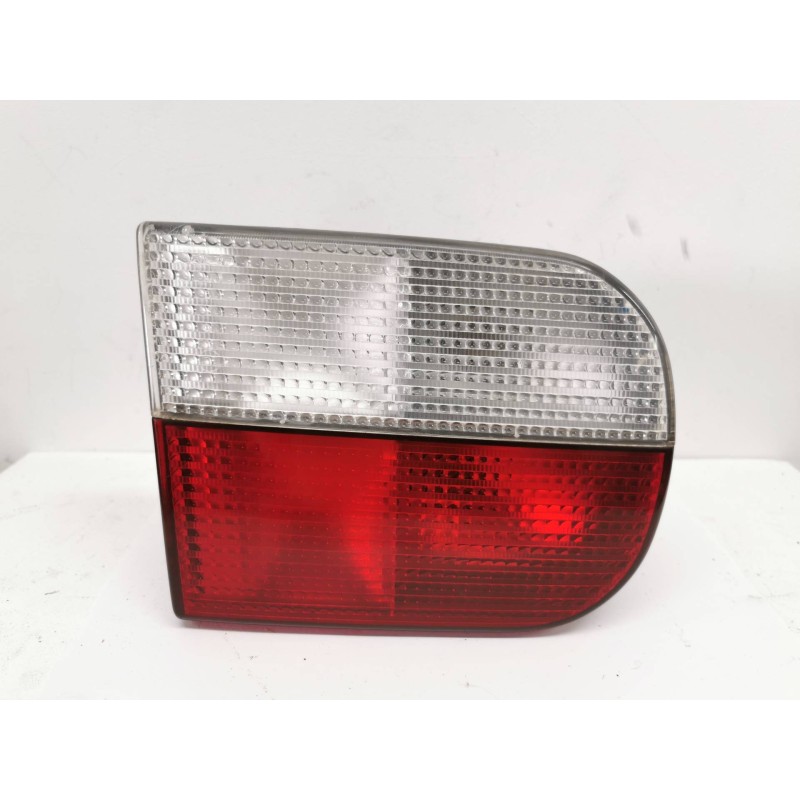 Recambio de piloto trasero central izquierdo para fiat punto cabrio (176) 16v elx 85 referencia OEM IAM Recambio de piloto trasero central izquierdo para fiat punto cabrio (176) 16v elx 85 referencia OEM IAM