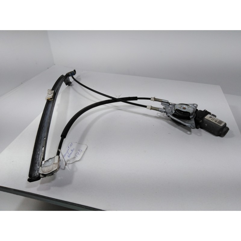 Recambio de elevalunas delantero izquierdo para peugeot 106 (s1) long beach referencia OEM IAM 400671T2 Recambio de elevalunas delantero izquierdo para peugeot 106 (s1) long beach referencia OEM IAM 400671T2