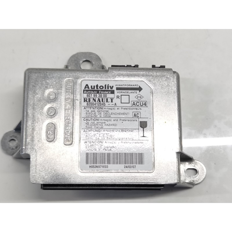 Recambio de centralita airbag para renault scenic ii grand confort dynamique referencia OEM IAM 8200412045A 607993800 