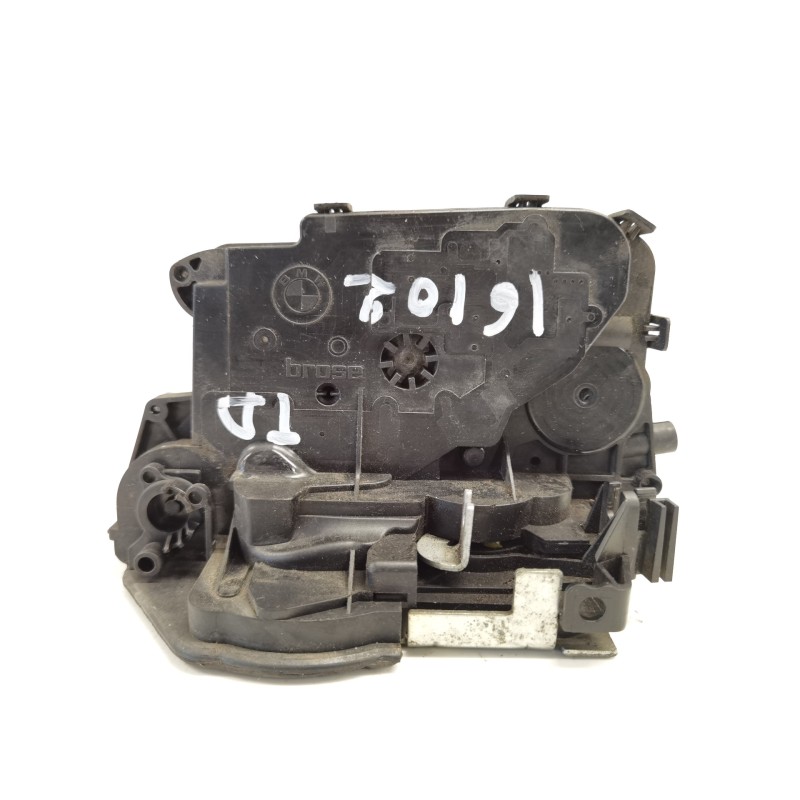 Recambio de cerradura puerta trasera derecha para bmw serie 3 berlina (e90) 316d referencia OEM IAM 7229468 Recambio de cerradura puerta trasera derecha para bmw serie 3 berlina (e90) 316d referencia OEM IAM 7229468