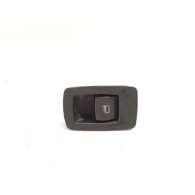 Recambio de mando elevalunas trasero derecho para bmw serie 3 berlina (e90) 316d referencia OEM IAM 6945874 Recambio de mando elevalunas trasero derecho para bmw serie 3 berlina (e90) 316d referencia OEM IAM 6945874