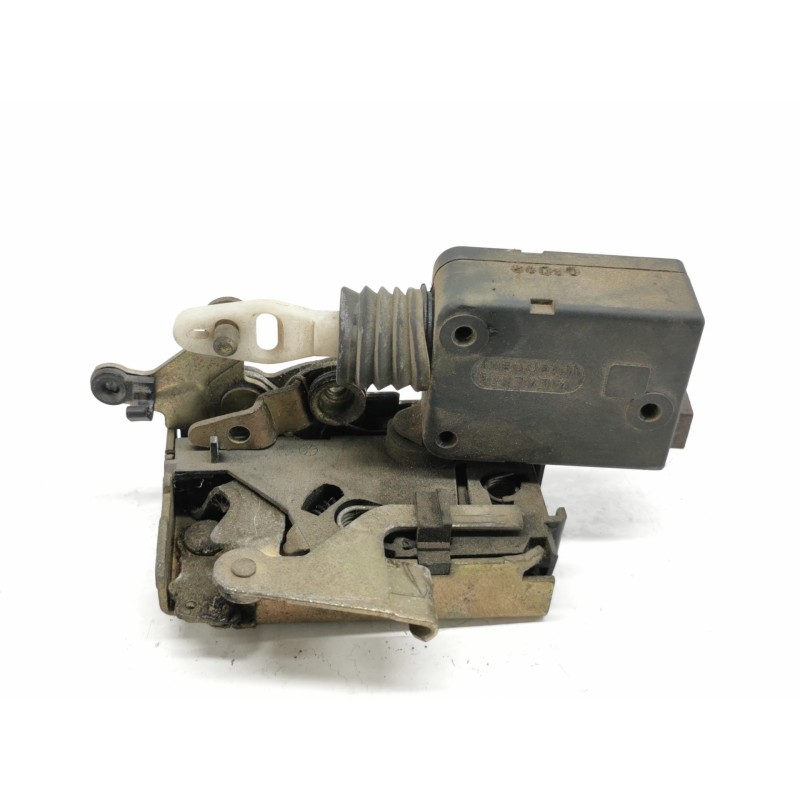 Recambio de cerradura puerta trasera derecha para peugeot 106 (s1) long beach referencia OEM IAM Recambio de cerradura puerta trasera derecha para peugeot 106 (s1) long beach referencia OEM IAM