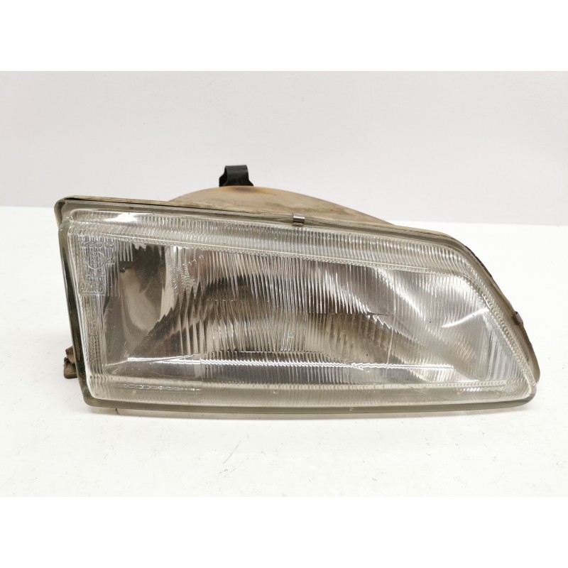Recambio de faro derecho para peugeot 106 (s1) long beach referencia OEM IAM Recambio de faro derecho para peugeot 106 (s1) long beach referencia OEM IAM