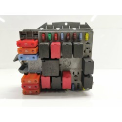 Recambio de caja reles / fusibles para alfa romeo 147 (190) 1.9 jtd 8v impression referencia OEM IAM 51742420  