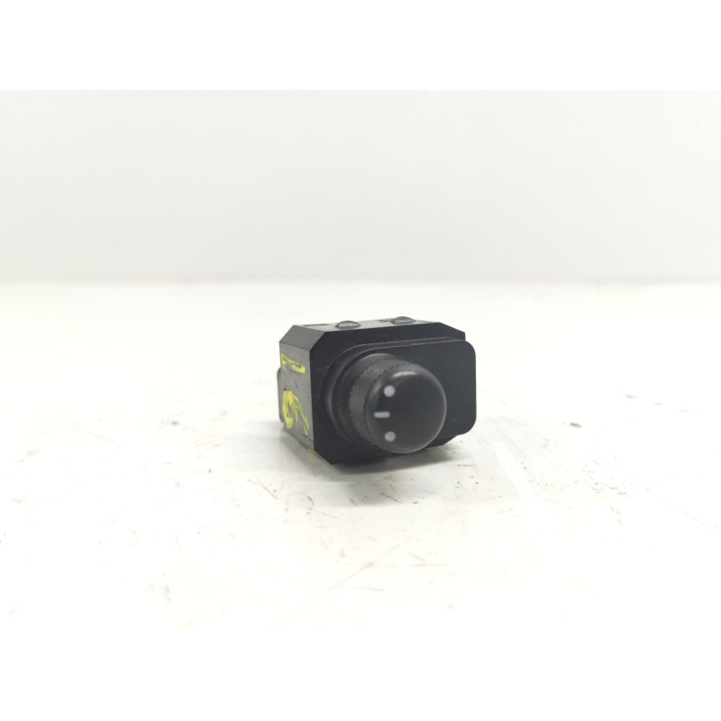 Recambio de mando retrovisor para suzuki swift berlina (mz) gl (3-ptas.) referencia OEM IAM Recambio de mando retrovisor para suzuki swift berlina (mz) gl (3-ptas.) referencia OEM IAM