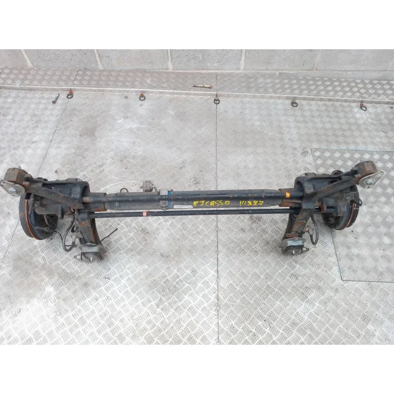 Recambio de puente trasero para citroen xsara picasso 1.6 hdi 90 exclusive referencia OEM IAM Recambio de puente trasero para citroen xsara picasso 1.6 hdi 90 exclusive referencia OEM IAM