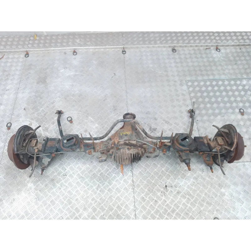 Recambio de puente trasero para ssangyong musso 2.9 tdi grand lux referencia OEM IAM Recambio de puente trasero para ssangyong musso 2.9 tdi grand lux referencia OEM IAM