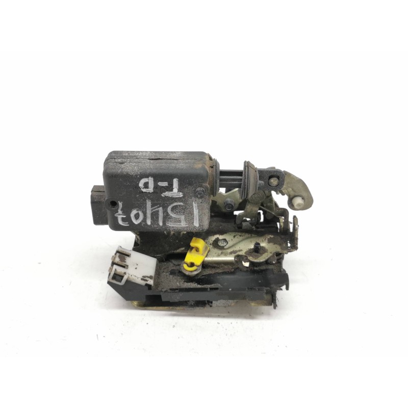 Recambio de cerradura puerta trasera derecha para renault 19 hatchback (b/c53) gtd referencia OEM IAM Recambio de cerradura puerta trasera derecha para renault 19 hatchback (b/c53) gtd referencia OEM IAM