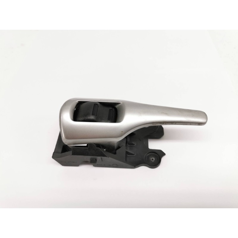Recambio de maneta interior delantera derecha para toyota auris luna+ referencia OEM IAM Recambio de maneta interior delantera derecha para toyota auris luna+ referencia OEM IAM