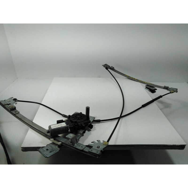 Recambio de elevalunas delantero izquierdo para volkswagen polo berlina (6n1) concept referencia OEM IAM Recambio de elevalunas delantero izquierdo para volkswagen polo berlina (6n1) concept referencia OEM IAM