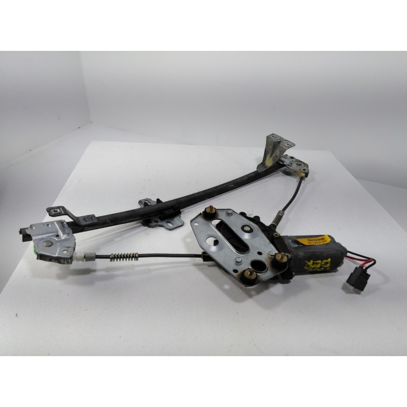 Recambio de elevalunas delantero derecho para saab 900 berlina 2.0 s turbo referencia OEM IAM 680158421000 Recambio de elevalunas delantero derecho para saab 900 berlina 2.0 s turbo referencia OEM IAM 680158421000