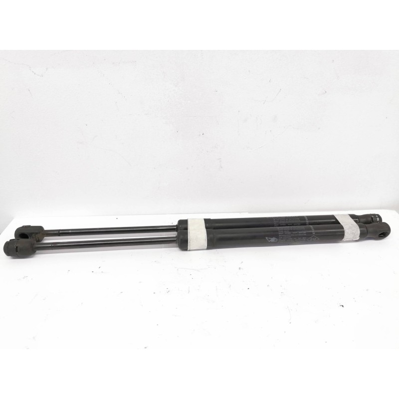 Recambio de amortiguadores maletero/ porton para dacia duster ambiance 4x2 referencia OEM IAM Recambio de amortiguadores maletero/ porton para dacia duster ambiance 4x2 referencia OEM IAM